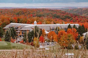 The Lodge at Cedar River, Shanty Creek Resort