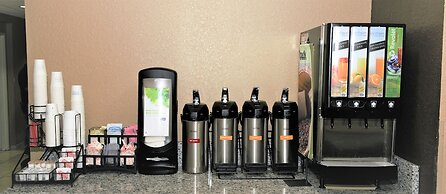 Microtel Inn & Suites by Wyndham Jacksonville Airport