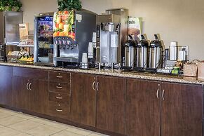 Microtel Inn & Suites by Wyndham Jacksonville Airport