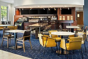 Courtyard by Marriott Minneapolis Maple Grove/Arbor Lakes