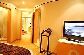 Days Hotel & Suites by Wyndham Jiaozuo