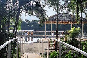 Tortuga Lodge