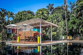 Tortuga Lodge