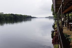 Tortuga Lodge