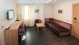 Astoria Hotel Budva - Montenegro