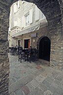 Astoria Hotel Budva - Montenegro