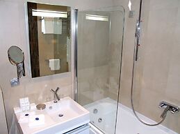 Astoria Hotel Budva - Montenegro