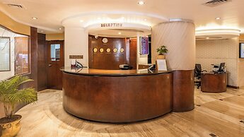 Hotel Kohinoor Continental, Airport