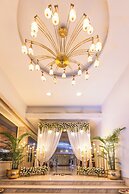 Hotel Kohinoor Continental, Airport