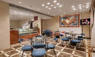 Hotel Kohinoor Continental, Airport