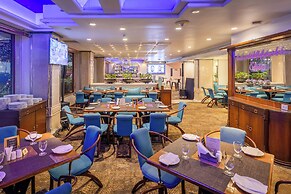 Hotel Kohinoor Continental, Airport