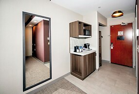 Hilton Garden Inn Ottawa Airport