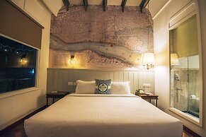 Polo Floatel Kolkata