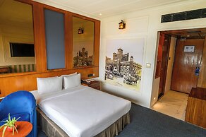 Polo Floatel Kolkata