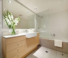 Adina Apartment Hotel Wollongong