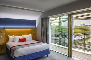 Holiday Inn Express Paris-Canal de la Villette by IHG