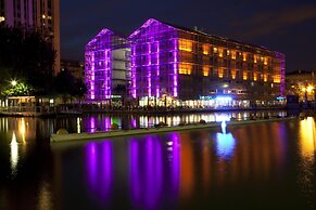 Holiday Inn Express Paris-Canal de la Villette by IHG