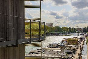 Holiday Inn Express Paris-Canal de la Villette by IHG