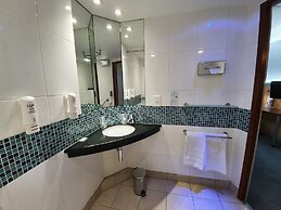 Holiday Inn Express Paris-Canal de la Villette by IHG