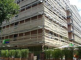 Holiday Inn Express Paris-Canal de la Villette by IHG