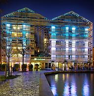 Holiday Inn Express Paris-Canal de la Villette by IHG