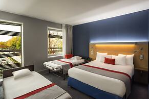 Holiday Inn Express Paris-Canal de la Villette by IHG