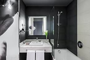 Hotel Zentral Castellana Norte