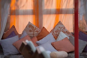 New Kydonia Suites & Studios