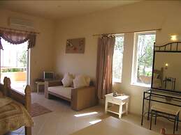 New Kydonia Suites & Studios