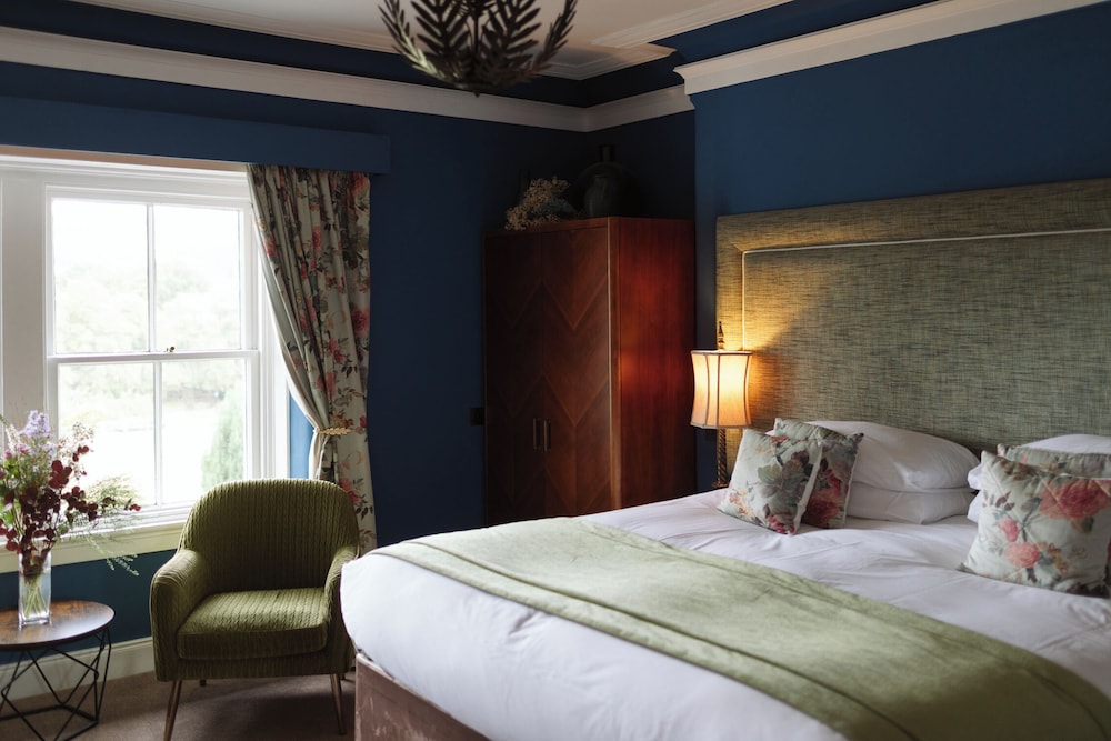 The Lovat, Loch Ness