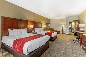 Comfort Suites Glendale - State Farm Stadium Area