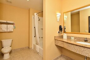 Comfort Suites Glendale - State Farm Stadium Area