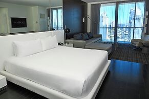 Palms Place