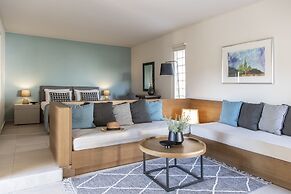 Eden Roc Resort Hotel