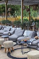 Eden Roc Resort Hotel