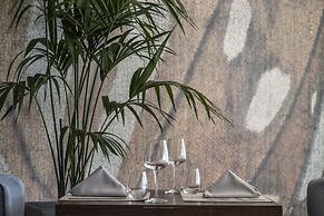 Eden Roc Resort Hotel