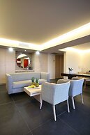 Eden Roc Resort Hotel