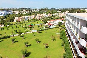 Eden Roc Resort Hotel