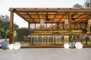 Eden Roc Resort Hotel