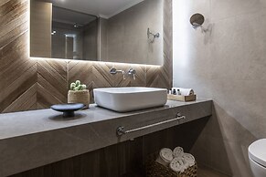 Eden Roc Resort Hotel