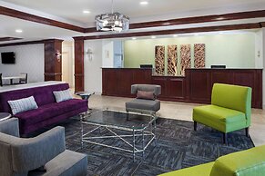 La Quinta Inn & Suites by Wyndham Savannah Airport - Pooler