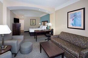 La Quinta Inn & Suites by Wyndham Savannah Airport - Pooler