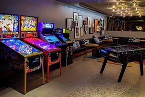 MOXY Phoenix Tempe/ASU Area