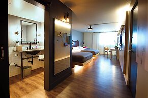 MOXY Phoenix Tempe/ASU Area