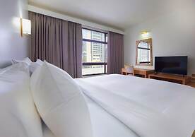 Pinnacle Lumpini Park Hotel