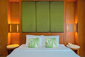 Pinnacle Lumpinee Park Hotel