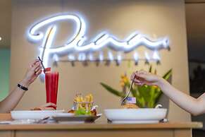 Pinnacle Lumpinee Park Hotel