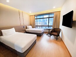 Pinnacle Lumpini Park Hotel