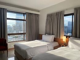 Pinnacle Lumpinee Park Hotel