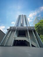 Pinnacle Lumpinee Park Hotel